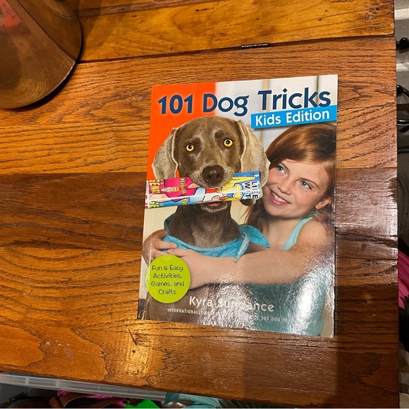 101 Dog Tricks Kids Edition Book. Like New Condition. Easy to follow pictures. - Picture 1 of 6